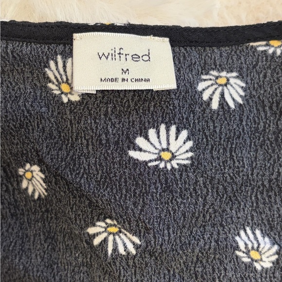 Wilfred Black and White Floral Blouse - Picture 6 of 7